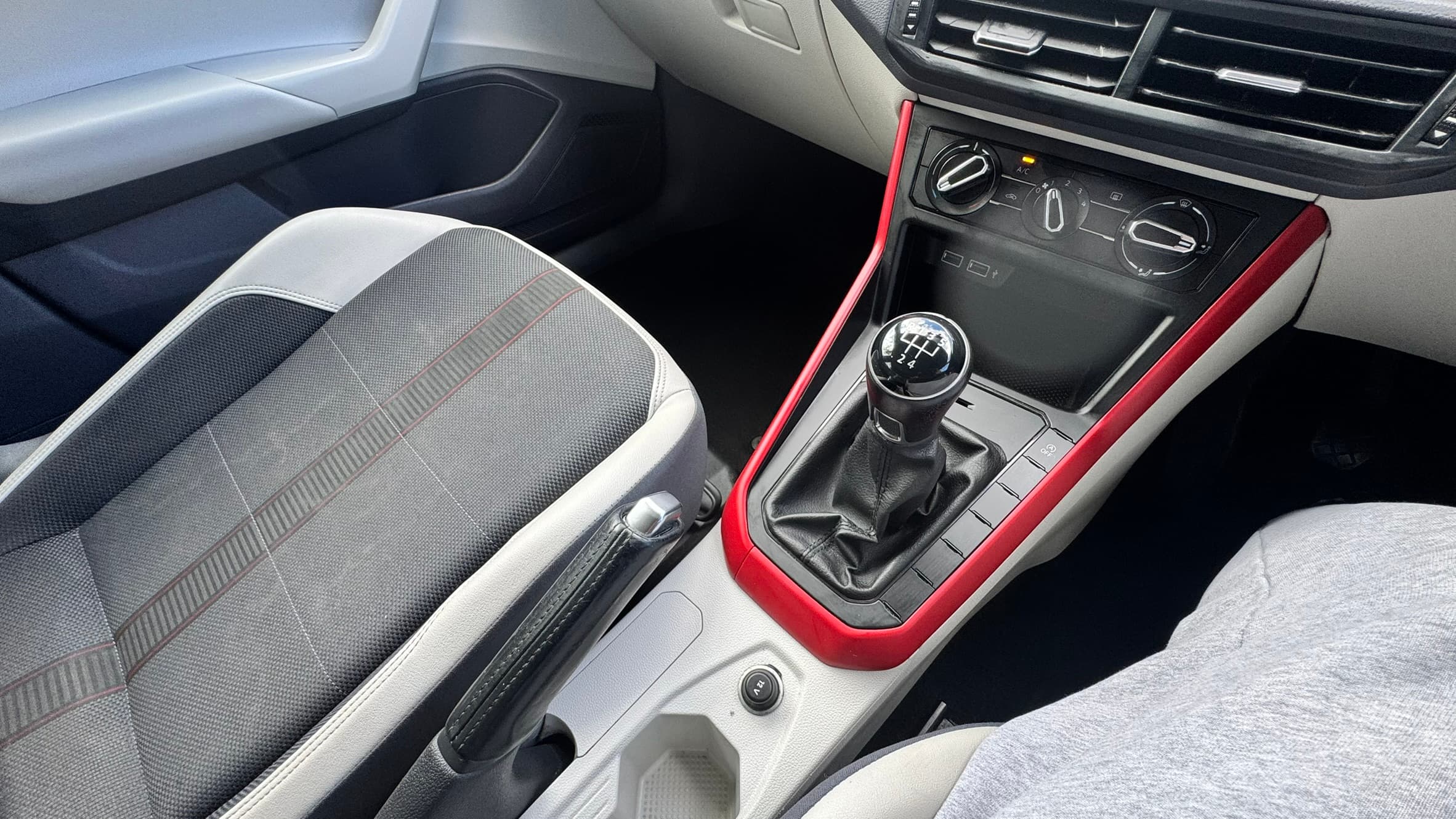 Volkswagen Polo image 33