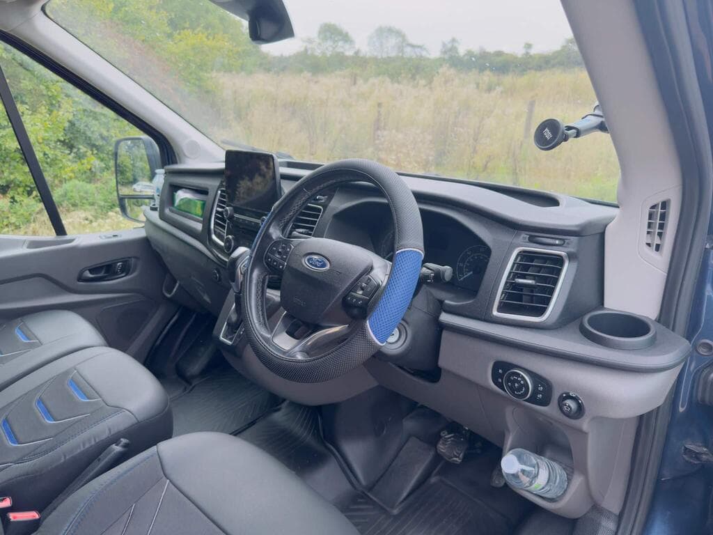 Ford Transit 350 E/B image 10