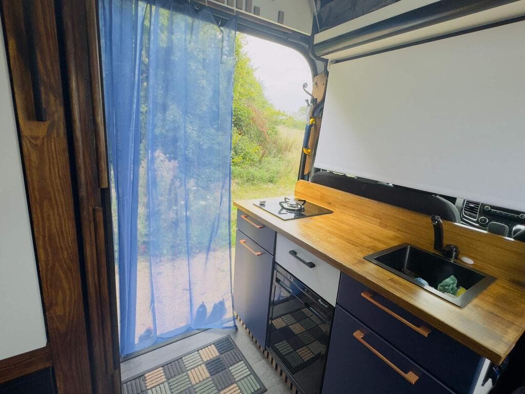 Ford Transit 350 E/B image 26