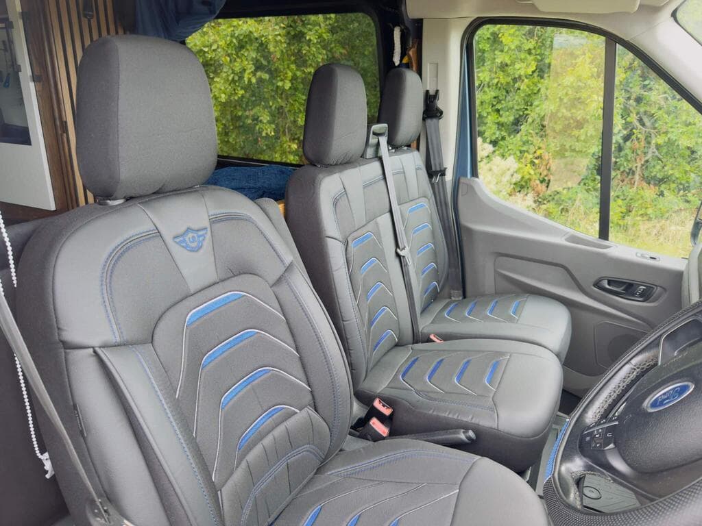 Ford Transit 350 E/B image 15