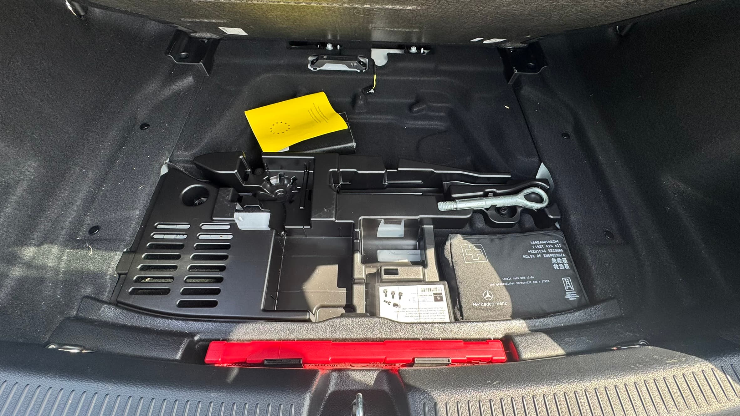 Mercedes-Benz A Class image 25