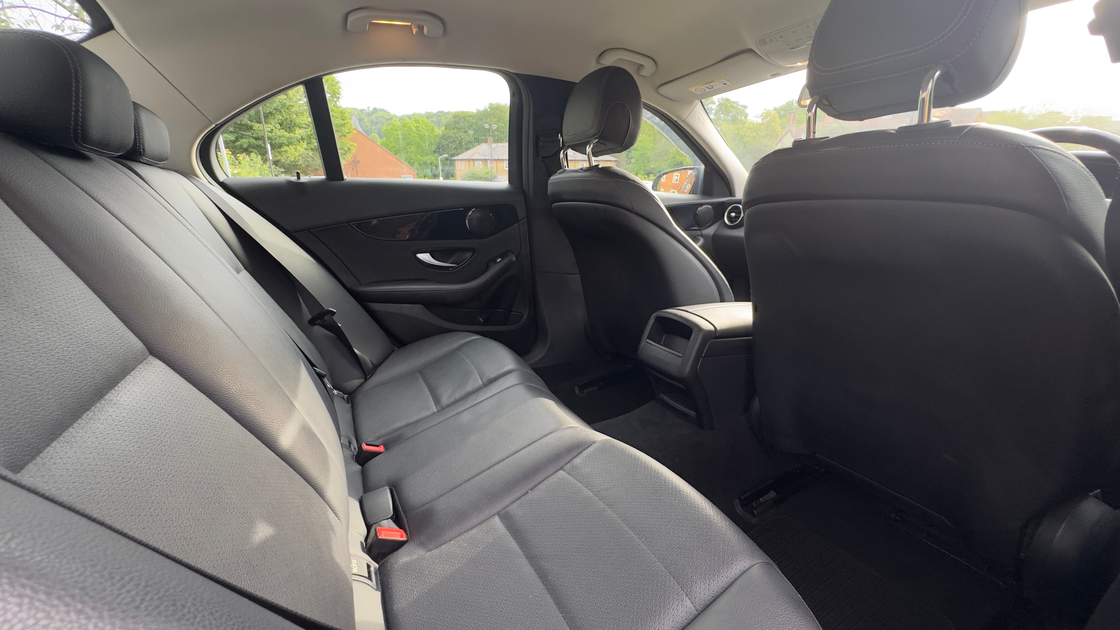Mercedes C Class image 16