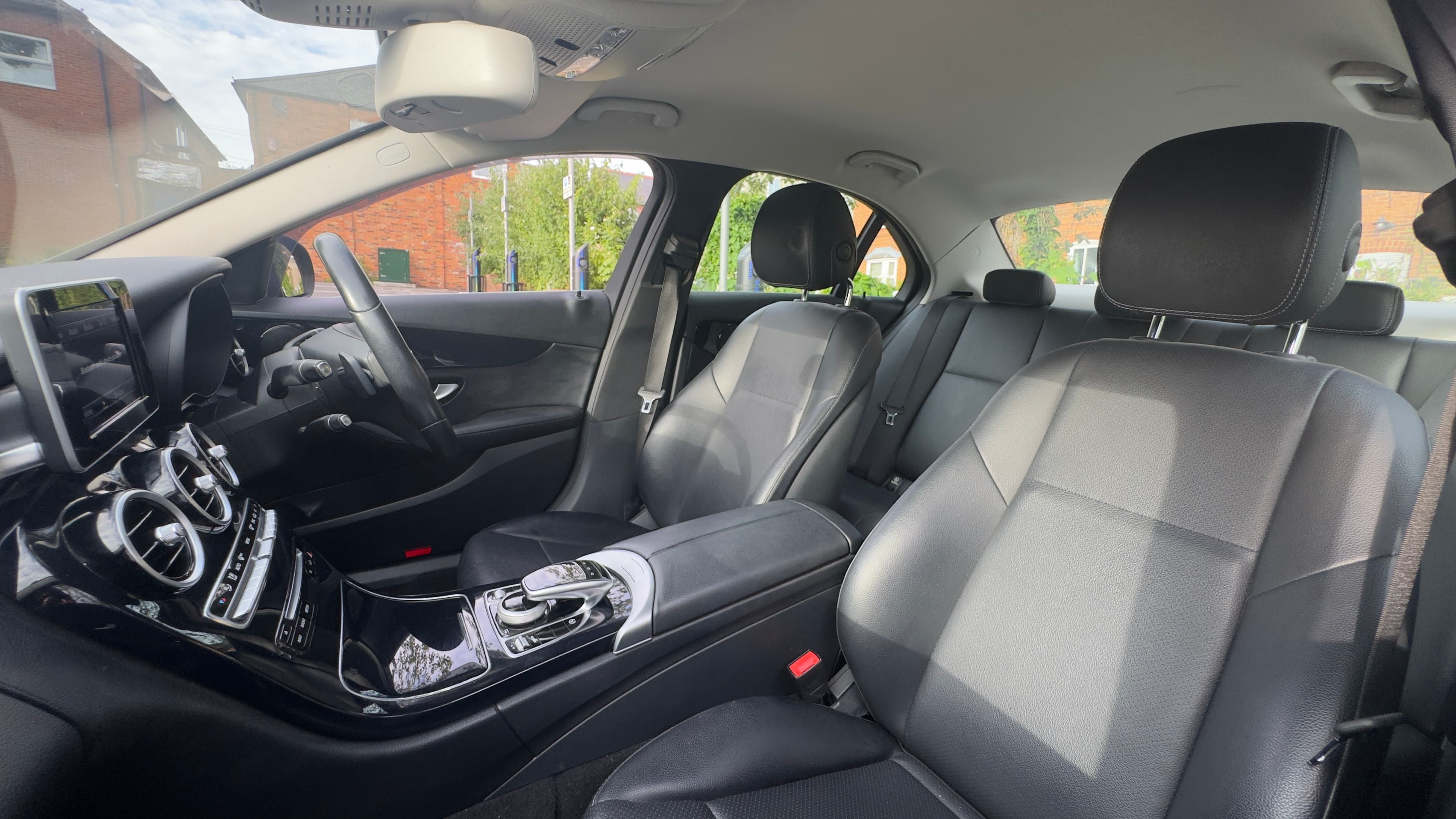 Mercedes C Class image 34