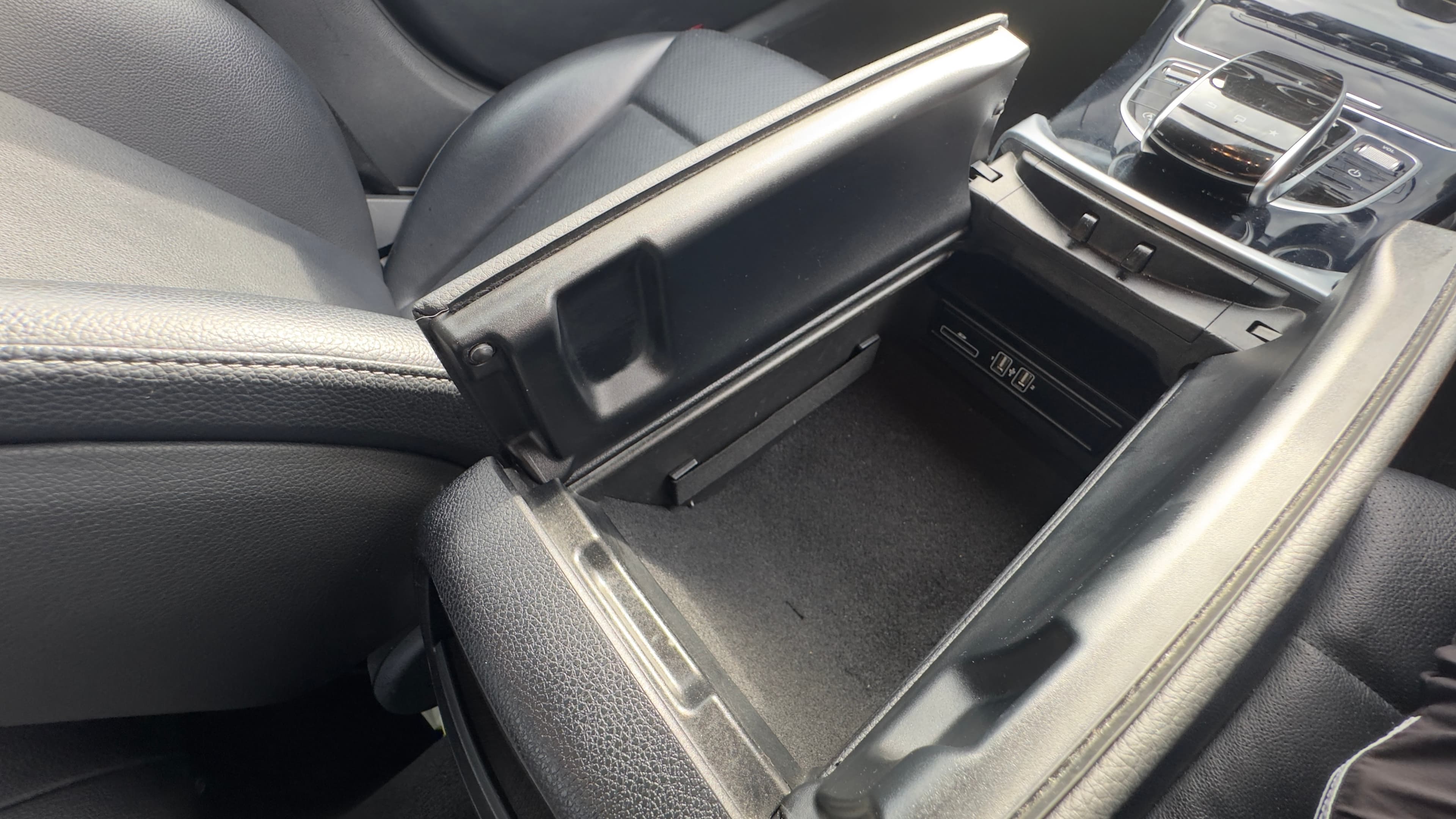 Mercedes C Class image 37